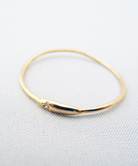 05 - Tiny Ring 01 Ring K18 YG