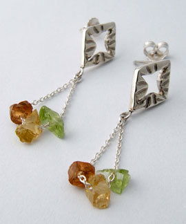 3stones Pierces Moon / G0343
